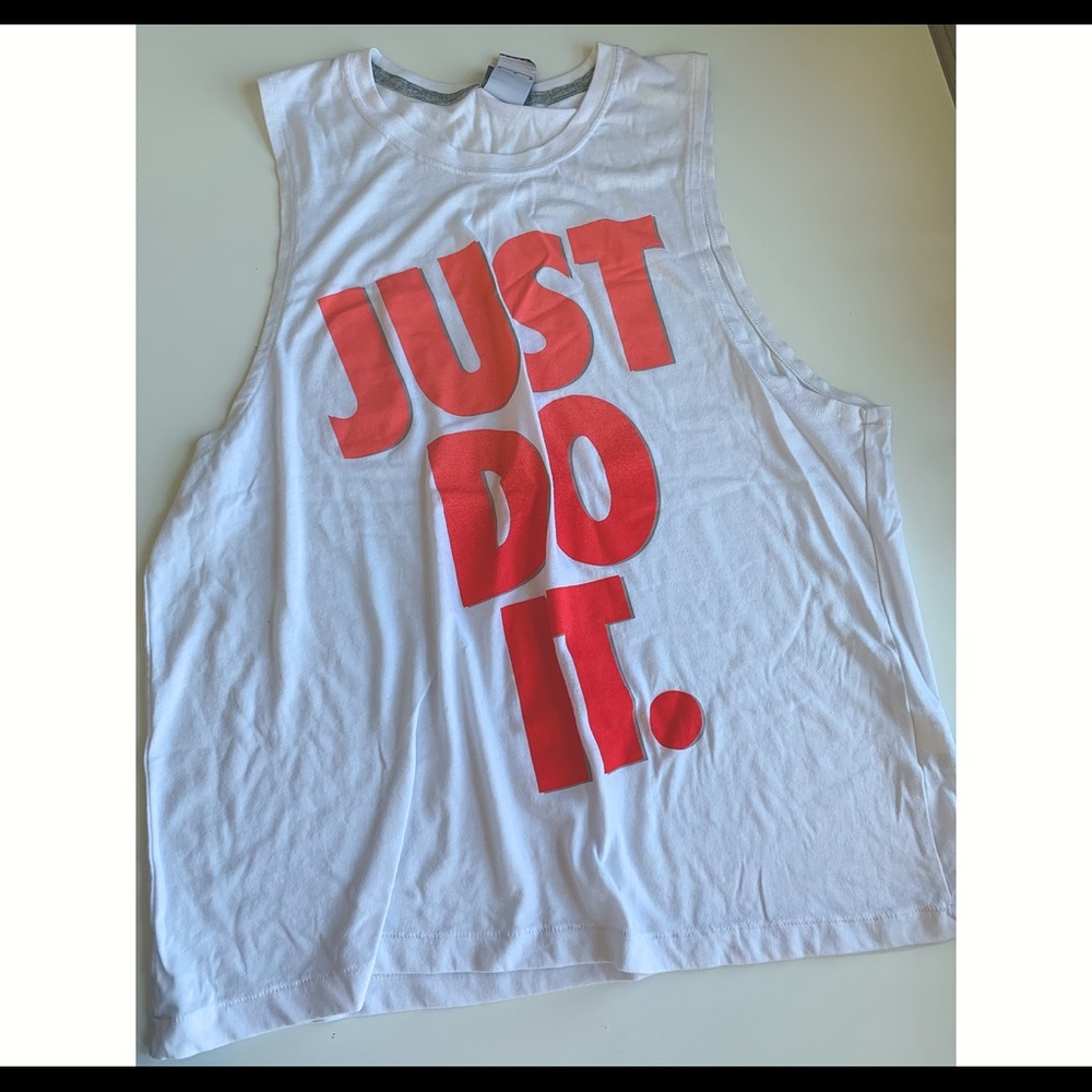SOLD. Nike top